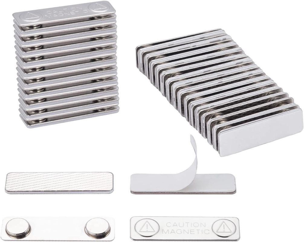 25 PCS étiquettes de nom magnétiques personnalisées insignes avec 2 aimants en néodyme de haute résistance