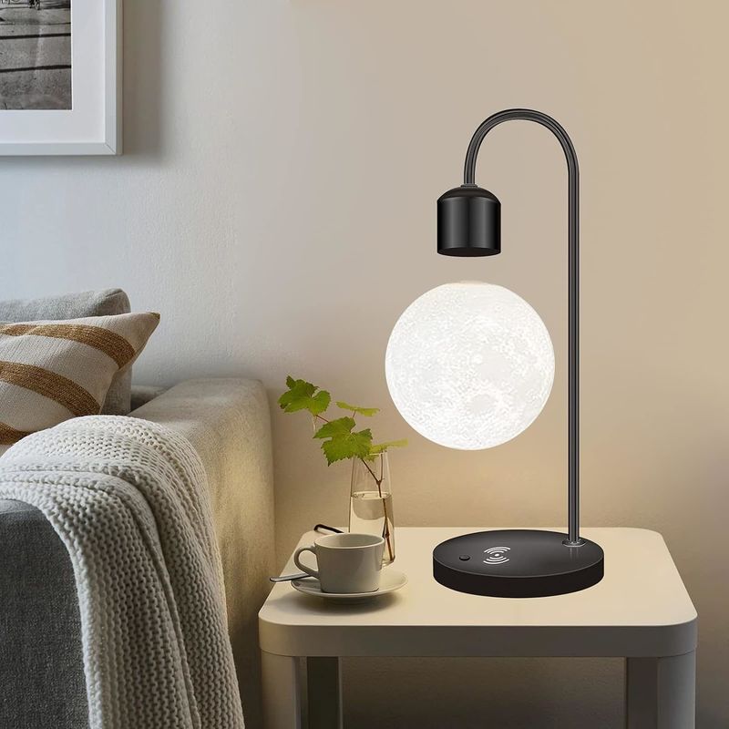 Lumière de lune magnétique lévitante à gravité nulle Jouets de bureau flottants pour décoration cadeaux